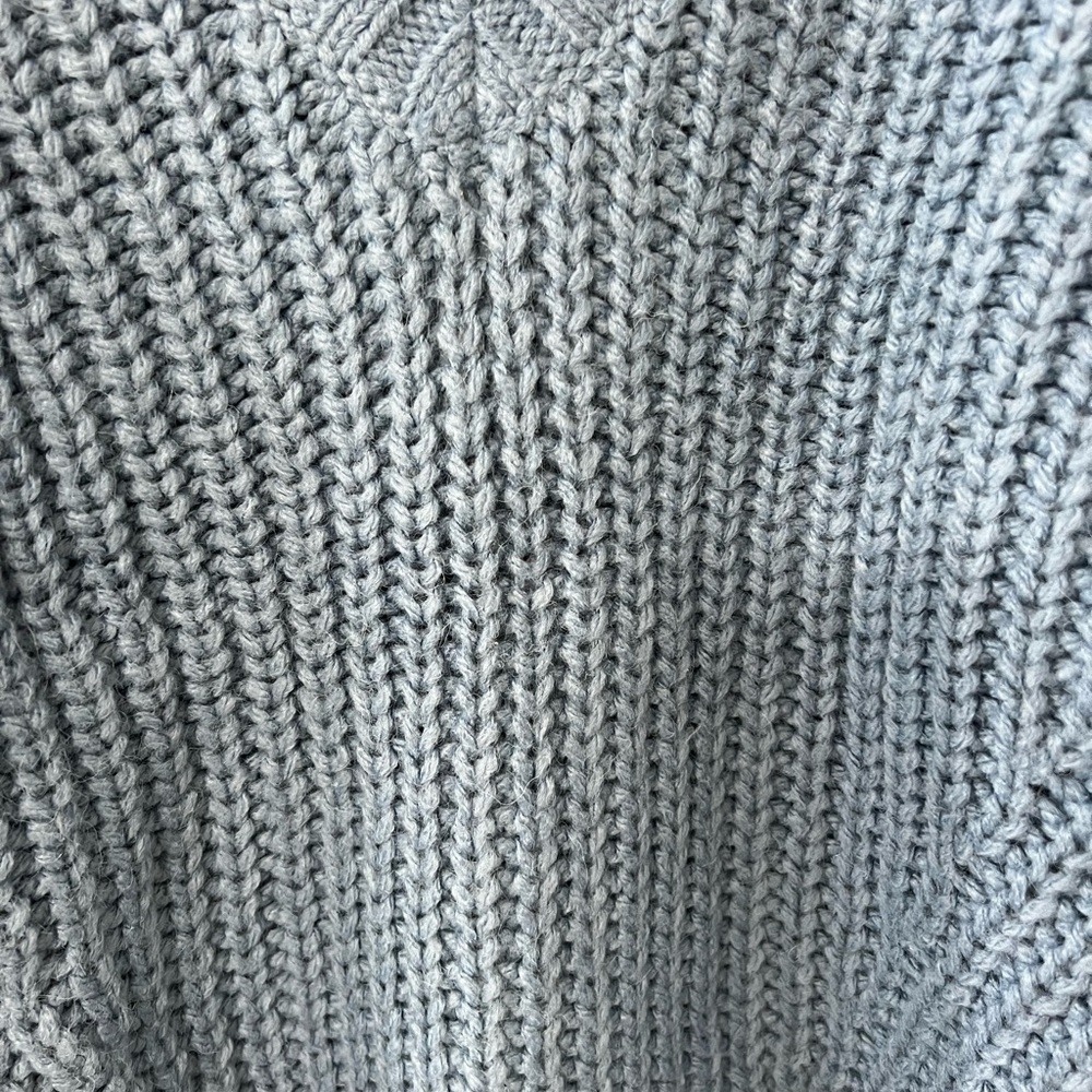 American Eagle Chunky Knit Sweater Blue Oversized V-Neck Size L Cozy - Picture 3 of 11